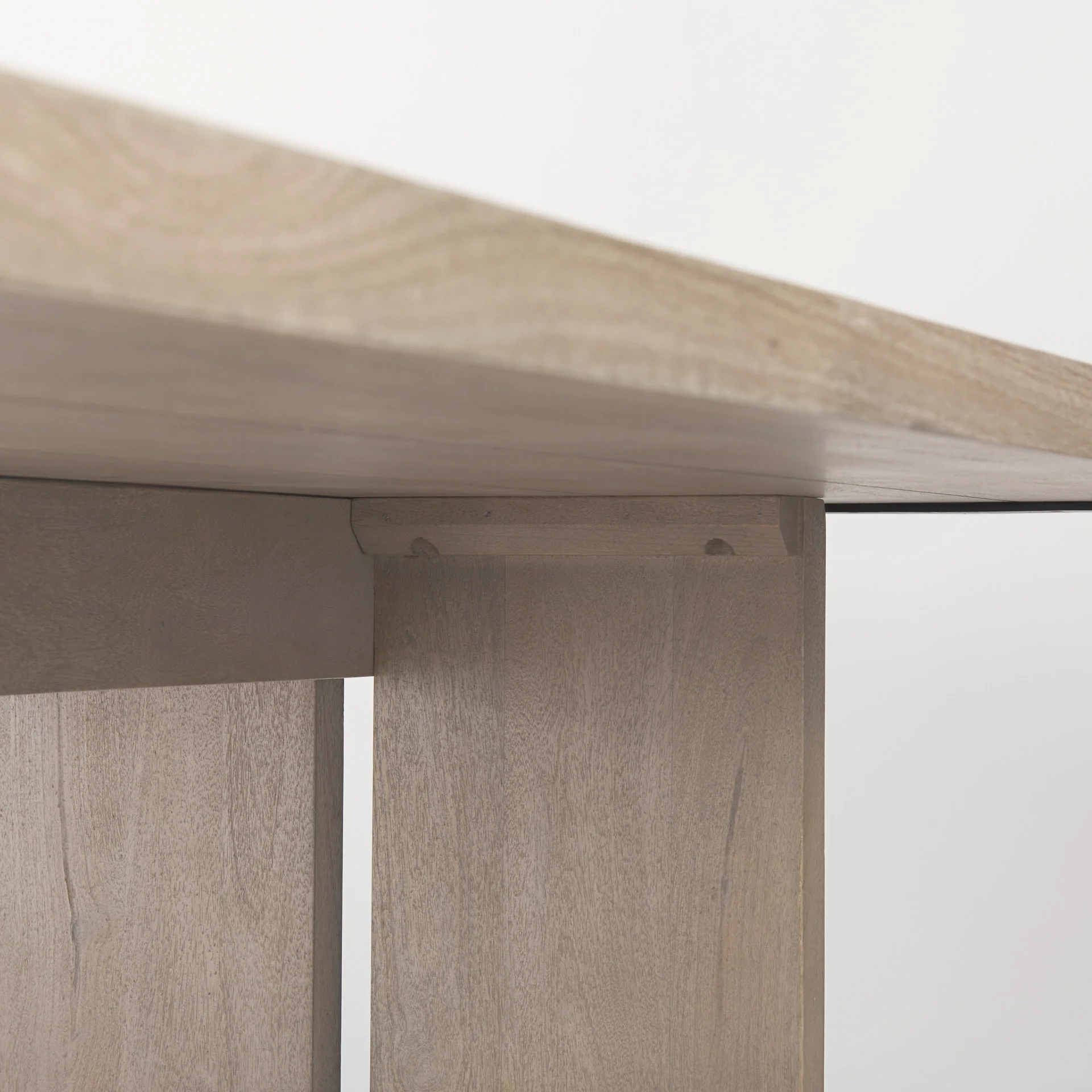 Aida Dining Table - Image 9