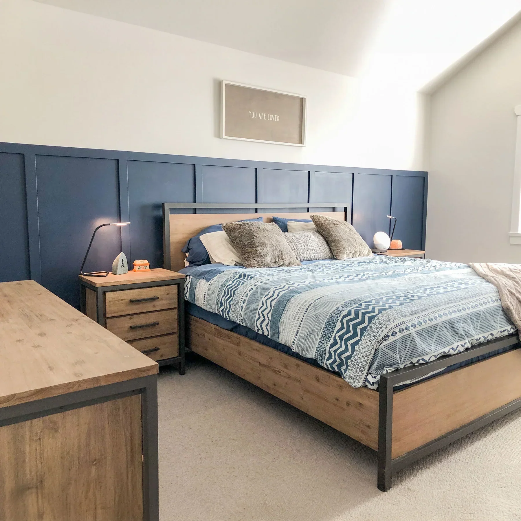 Alvado Bed - Image 10