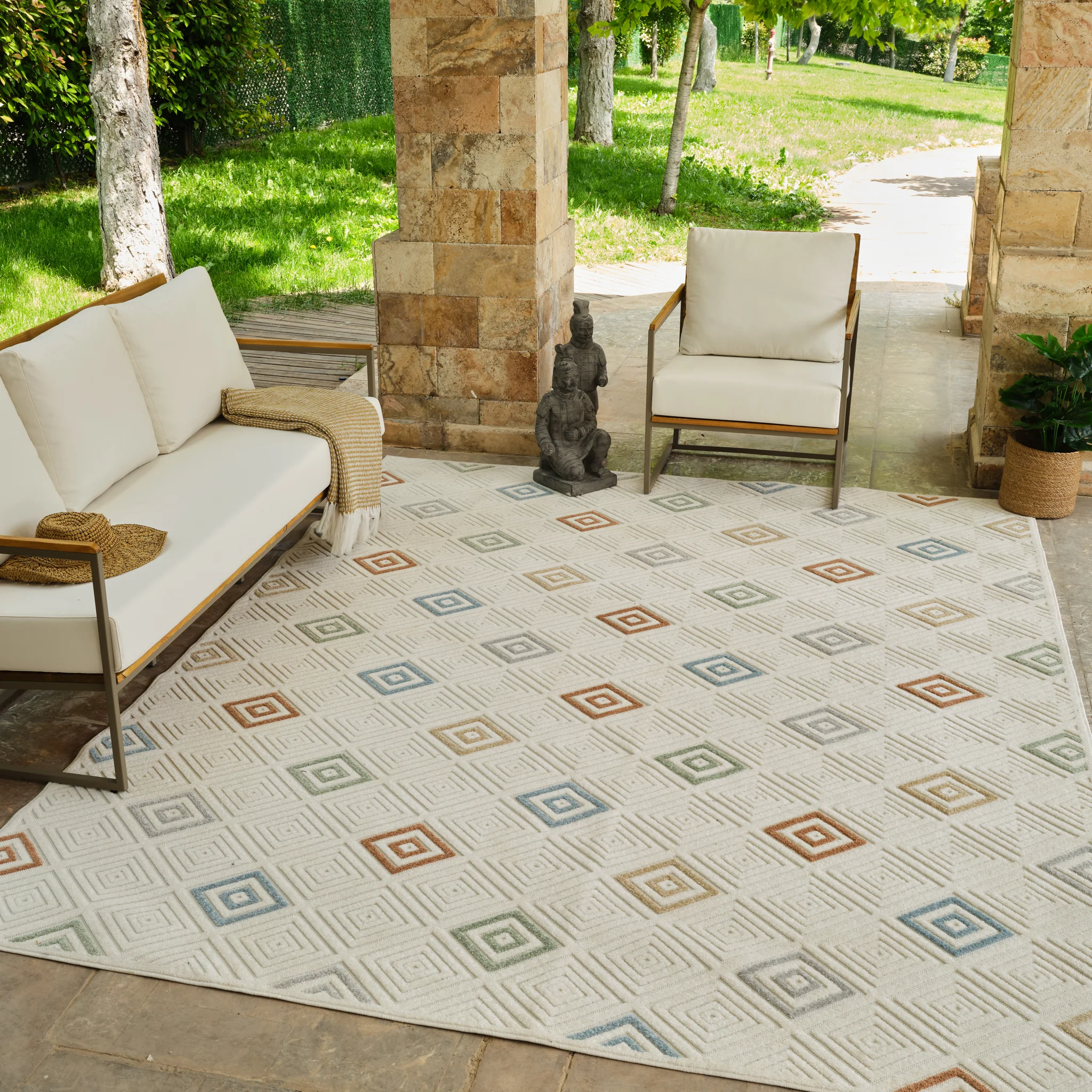 Aspen Cream Geometric Diamond Rug - Image 6