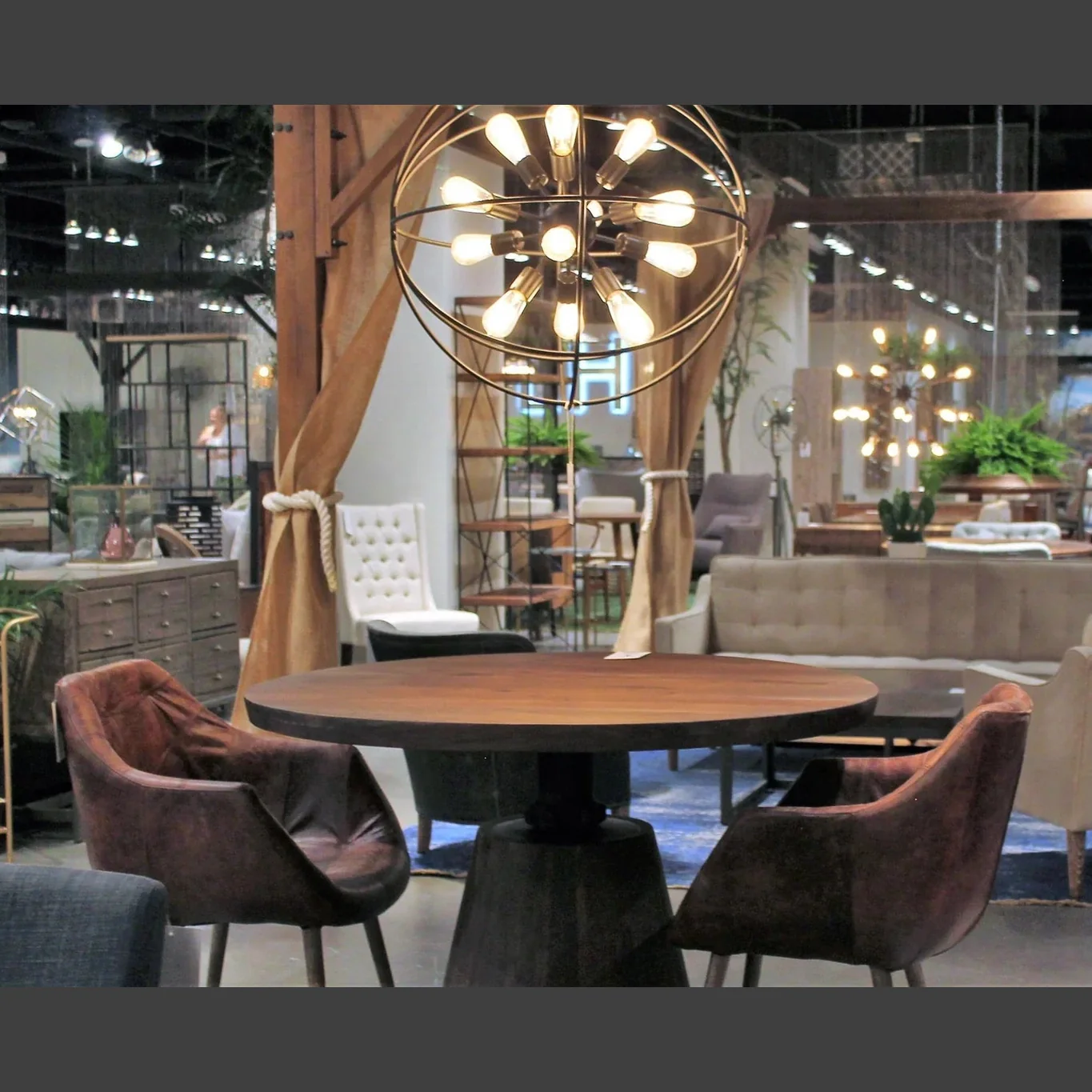 Aurelle Crank Dining Table - Image 4