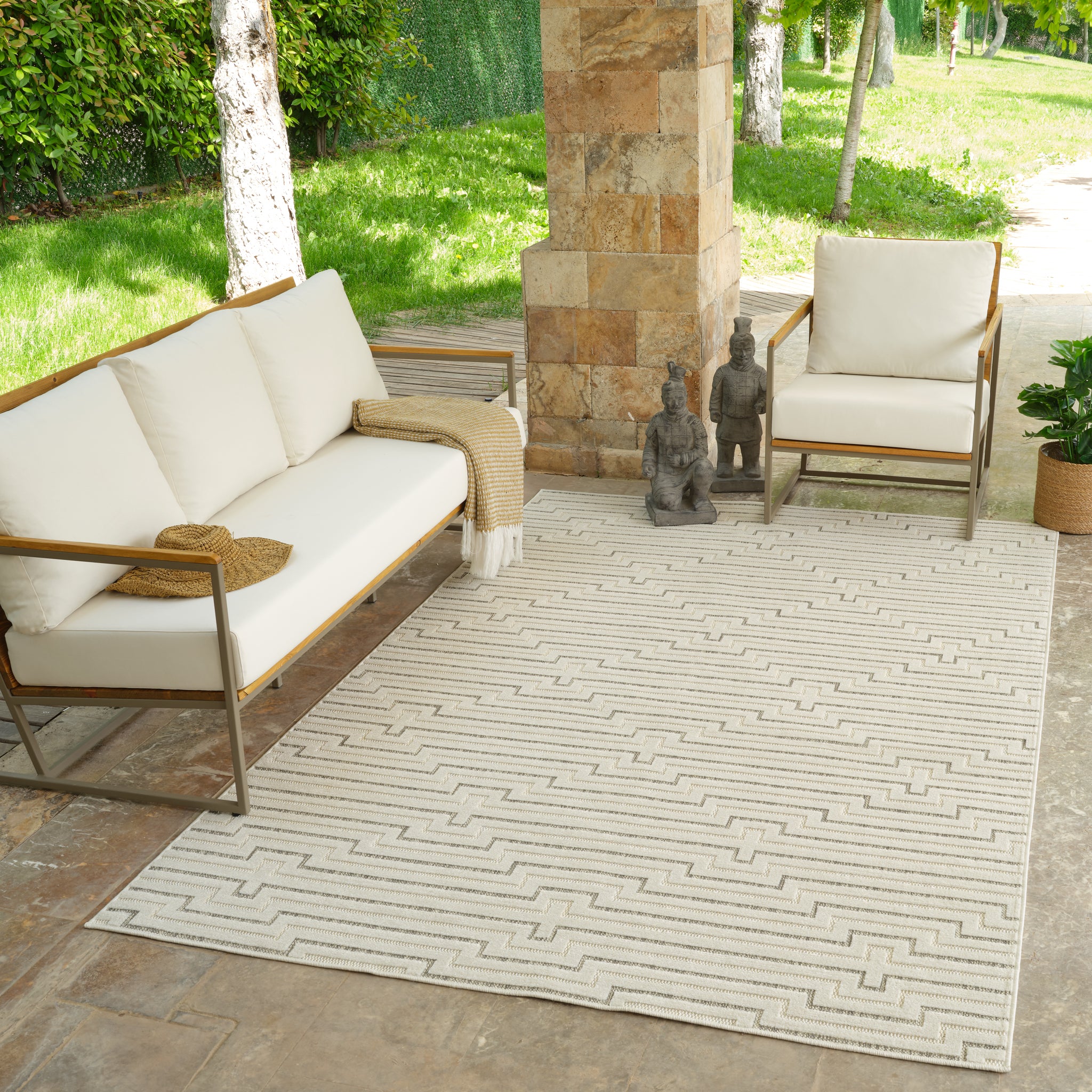 Aurora Cream Modern Rug – Stepped Geometric Pattern - Image 13