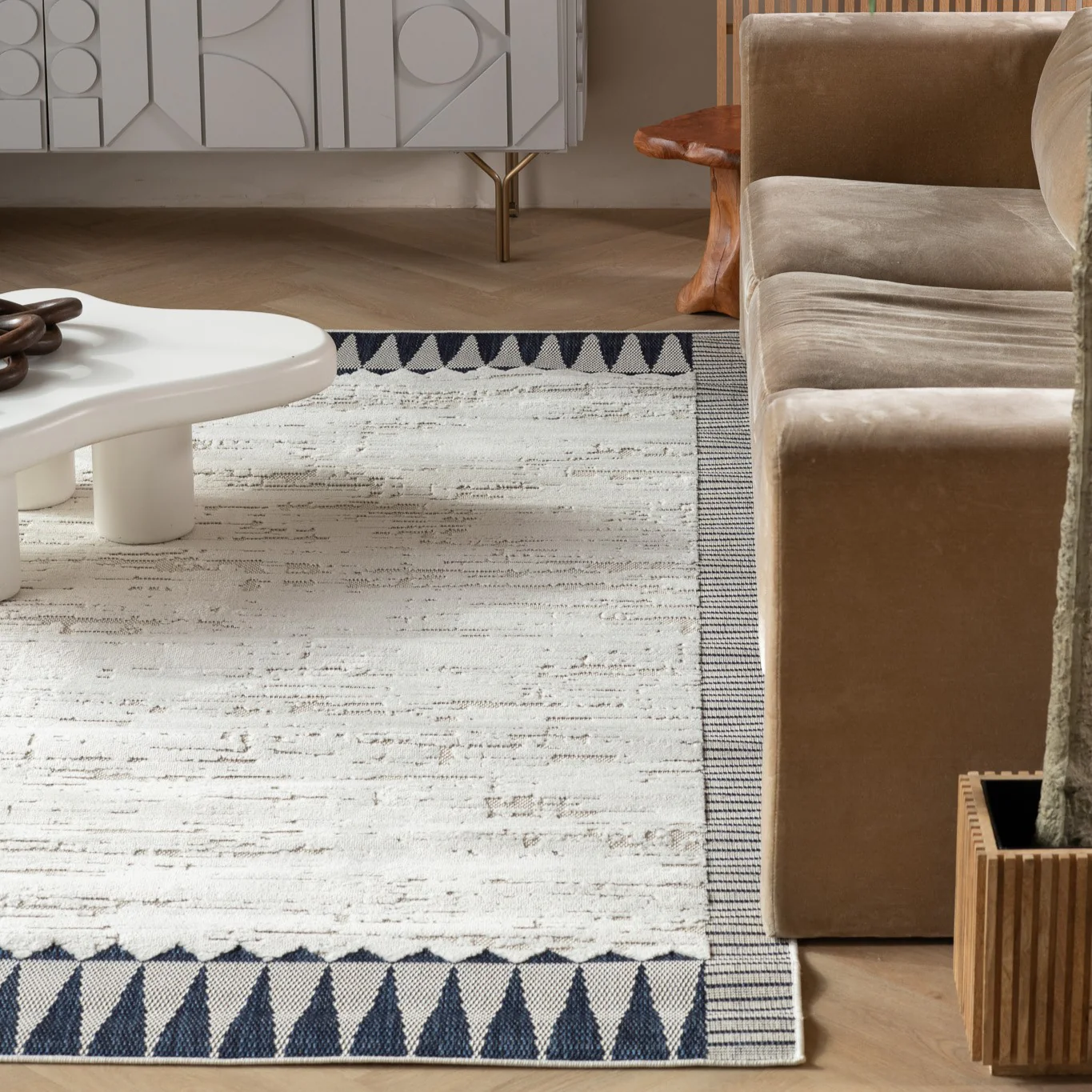 Aurora Cream Runner Rug - Image 14