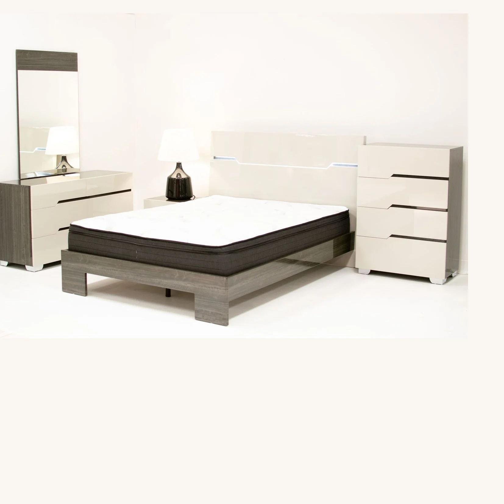Benson Grey/ Brown Glossy Finish King Bed no storage - Image 4