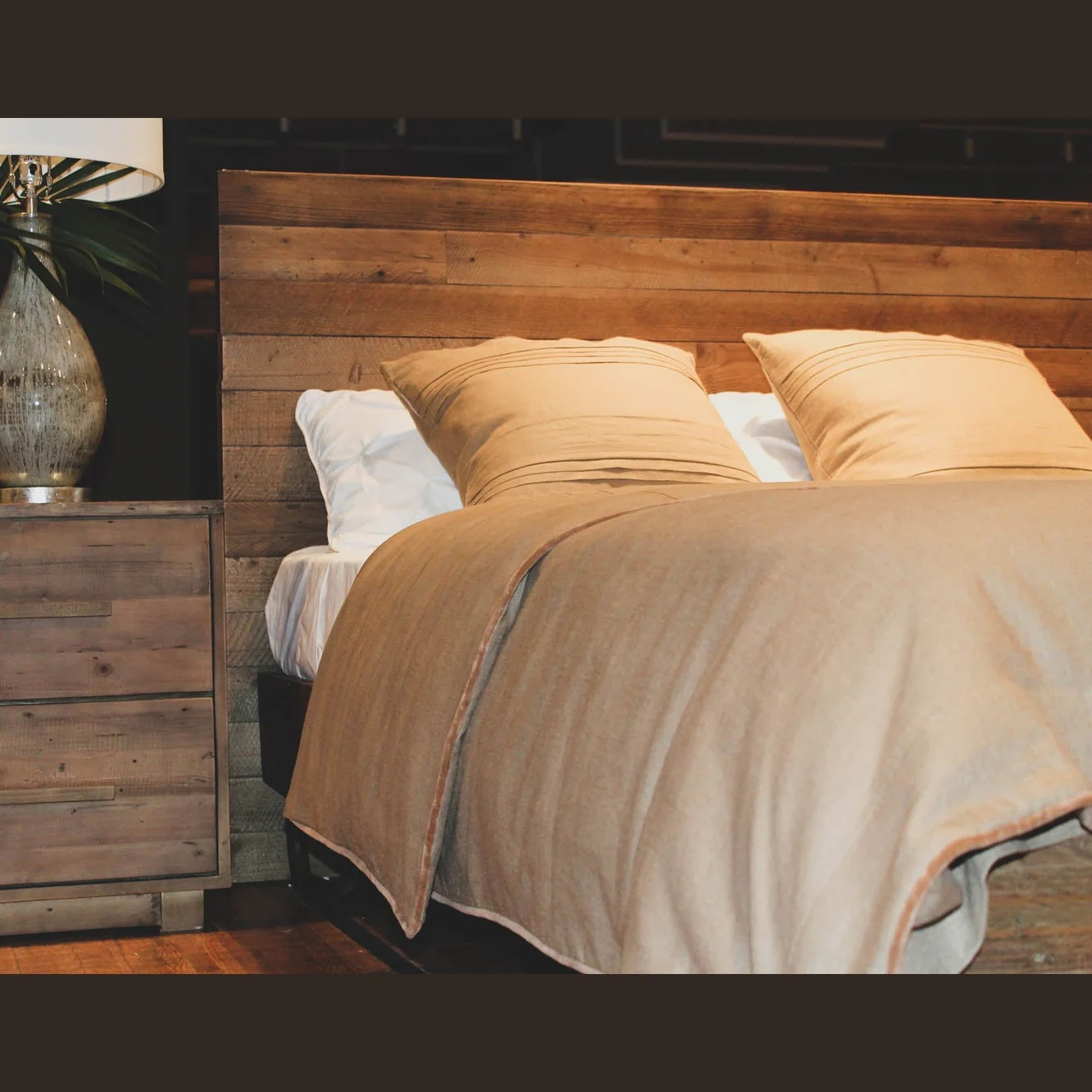 Dovian Queen Bed - Dark Driftwood - Image 4