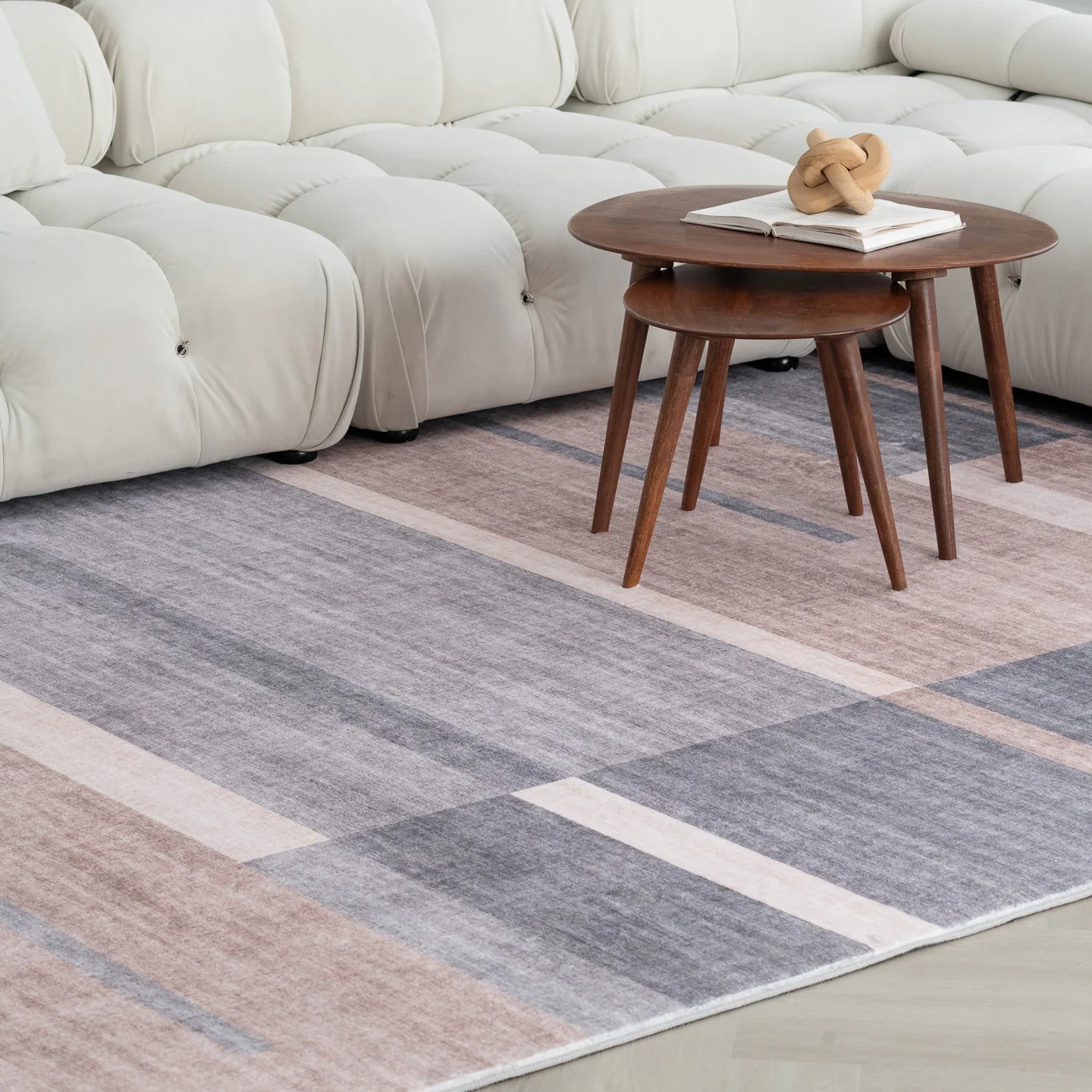 Europa Brown Contemporary Grid-Style Rug - Image 4