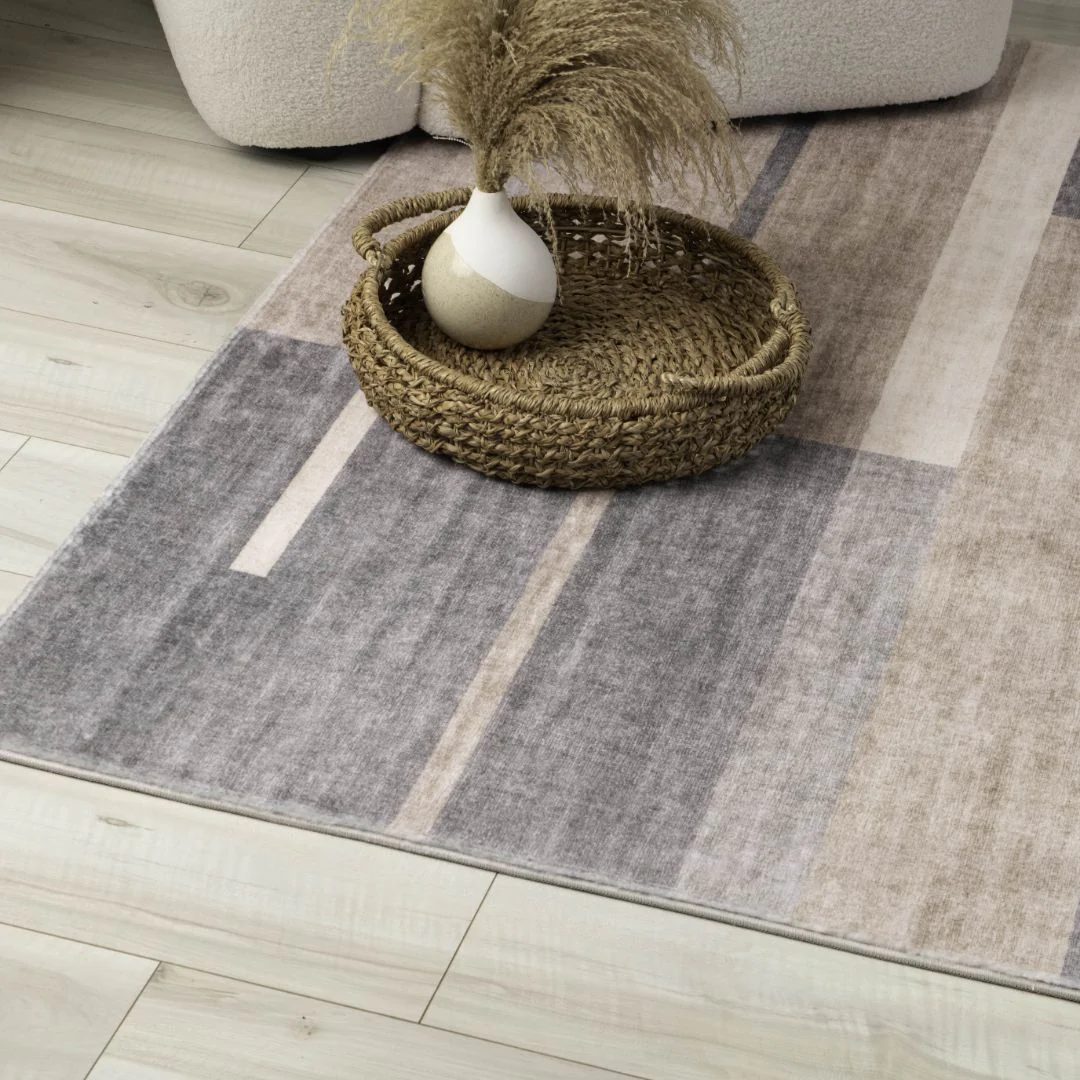 Europa Brown Contemporary Grid-Style Rug - Image 6