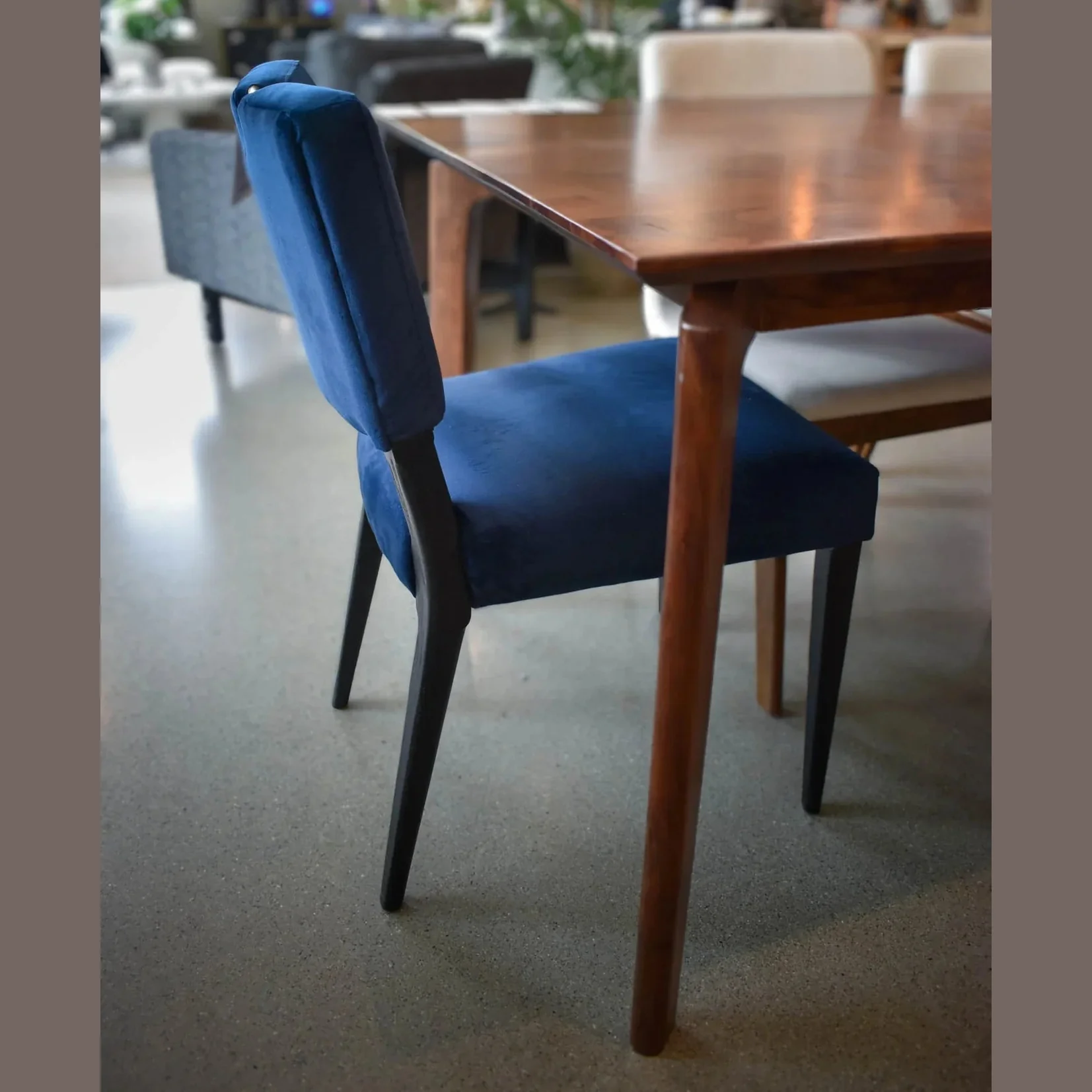 Falden Dining Table - Image 9