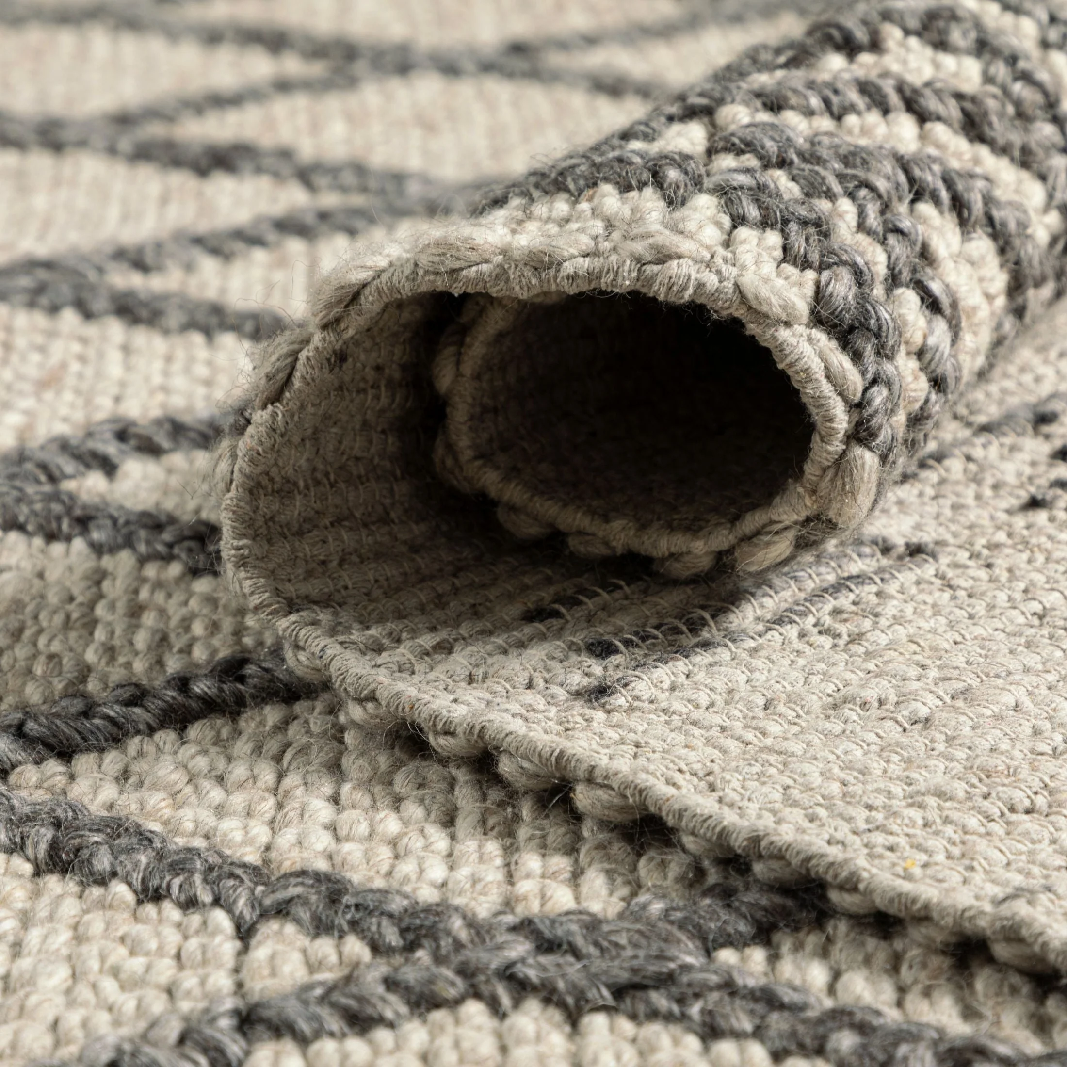 Fintona Hand Woven Rug Beige - Image 10