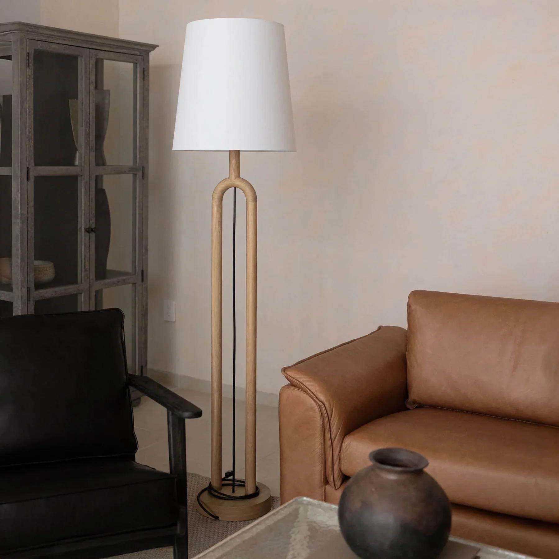 Galvia Standing Lamp - Image 3