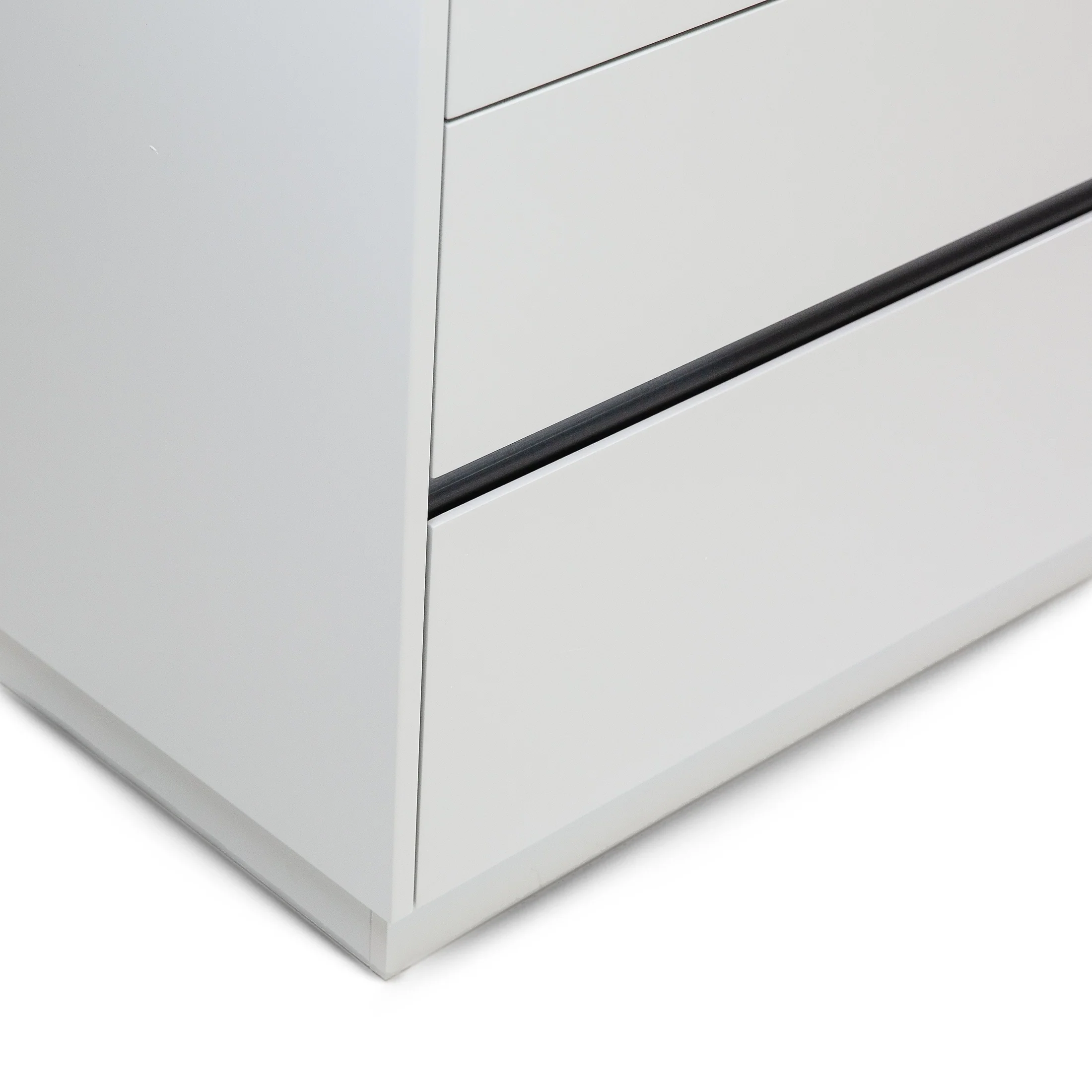 Gilly Grey Glossy Finish Bedroom Dresser - Image 6