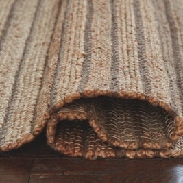 Gliona 5' x 7' Rug - Image 4