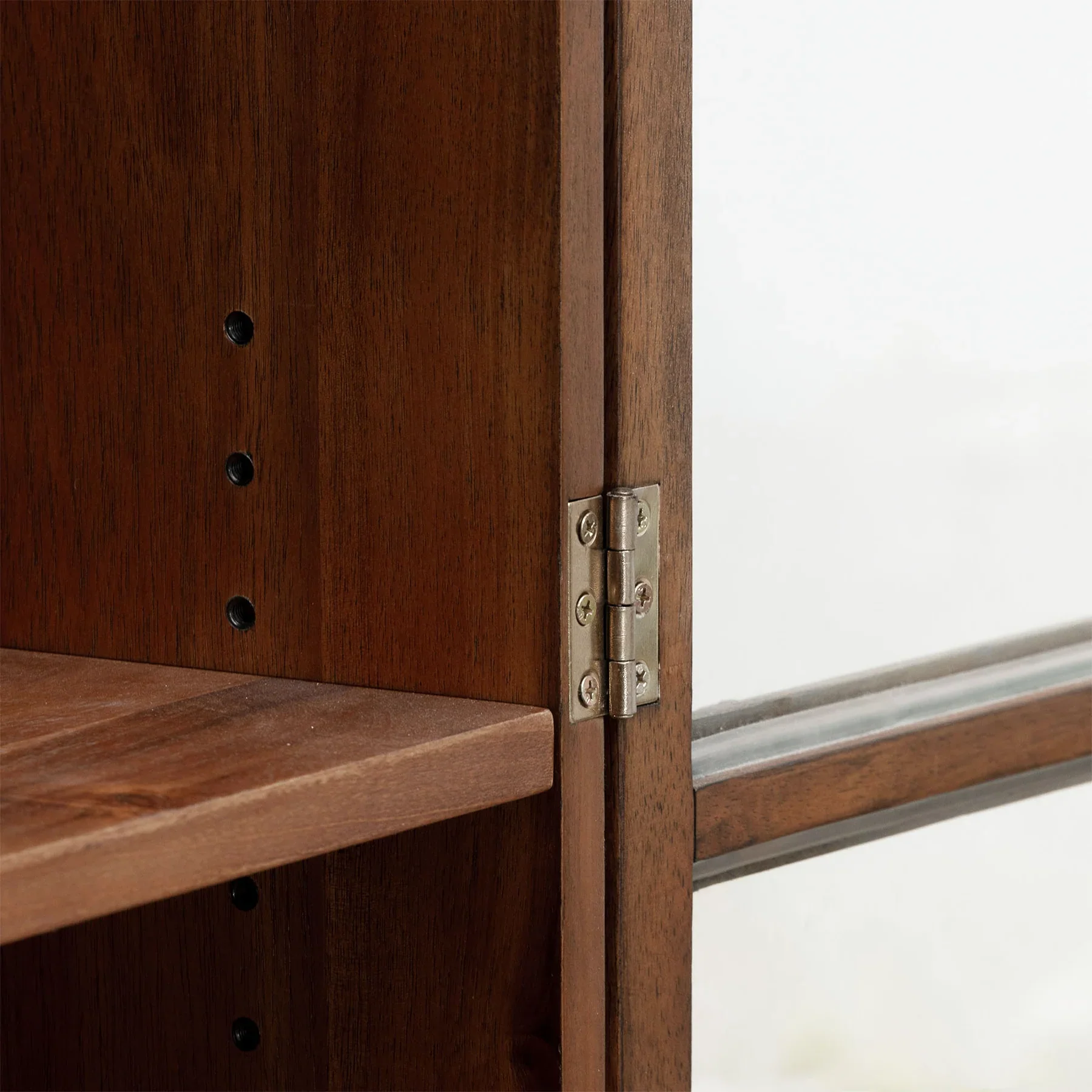 Helsa Display Cabinet - Image 6