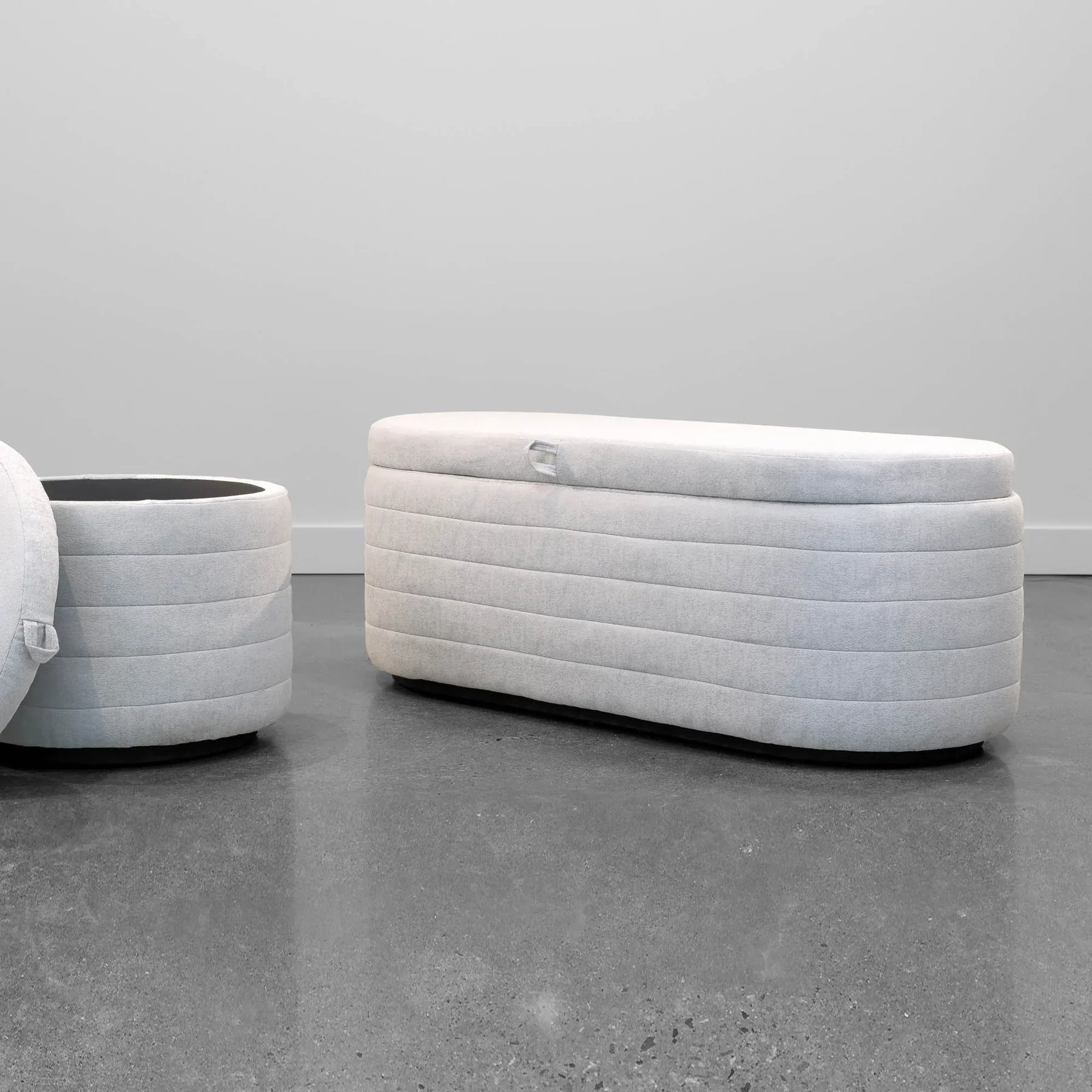 Illyra Storage Bench - Platinum - Image 3