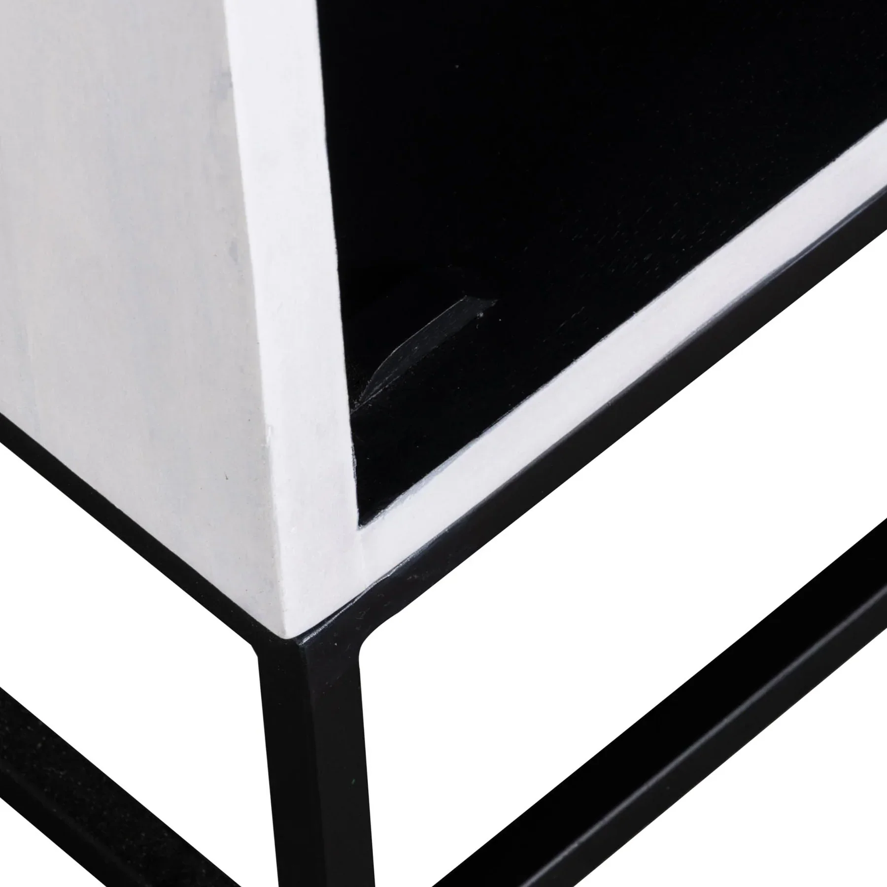Jorvik Side Table - Image 4
