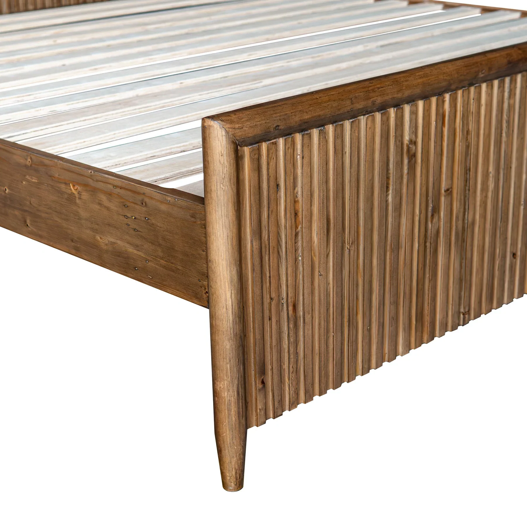 Kavari Bed - Image 6