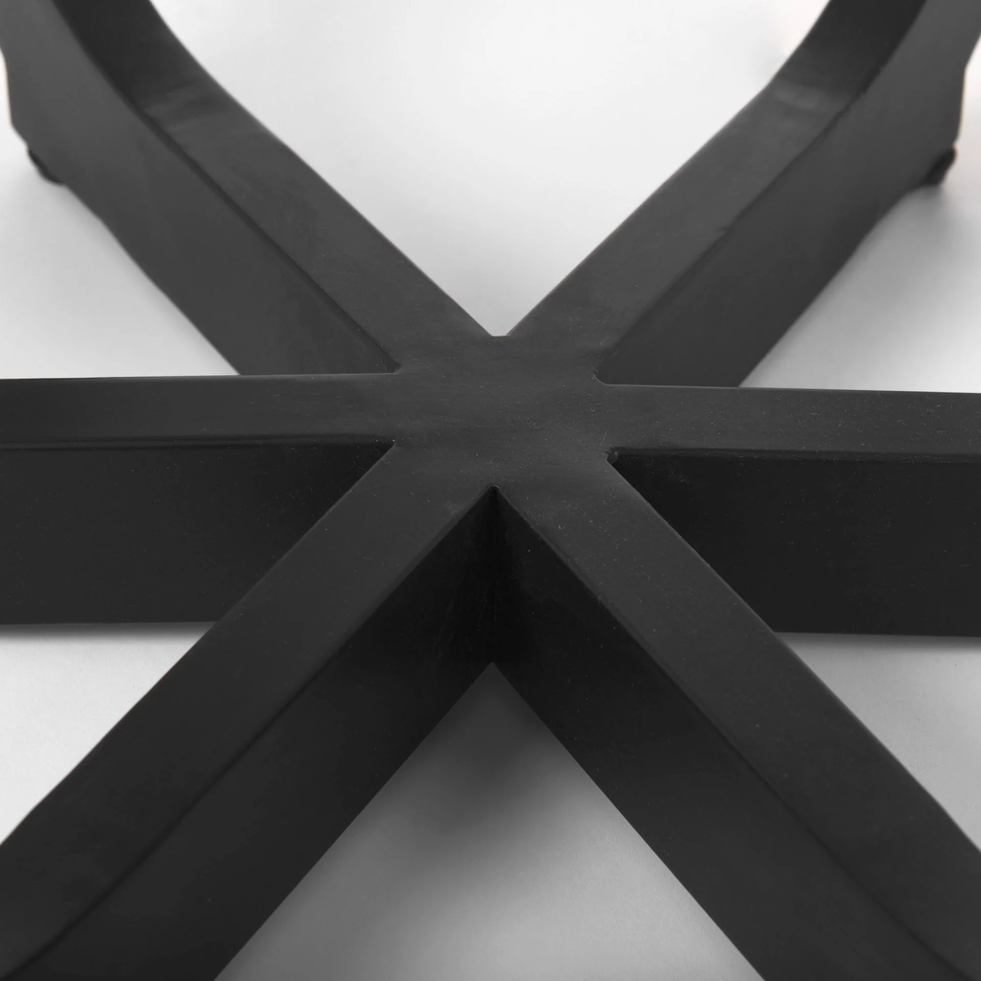 Laurent Dining Table - Image 21