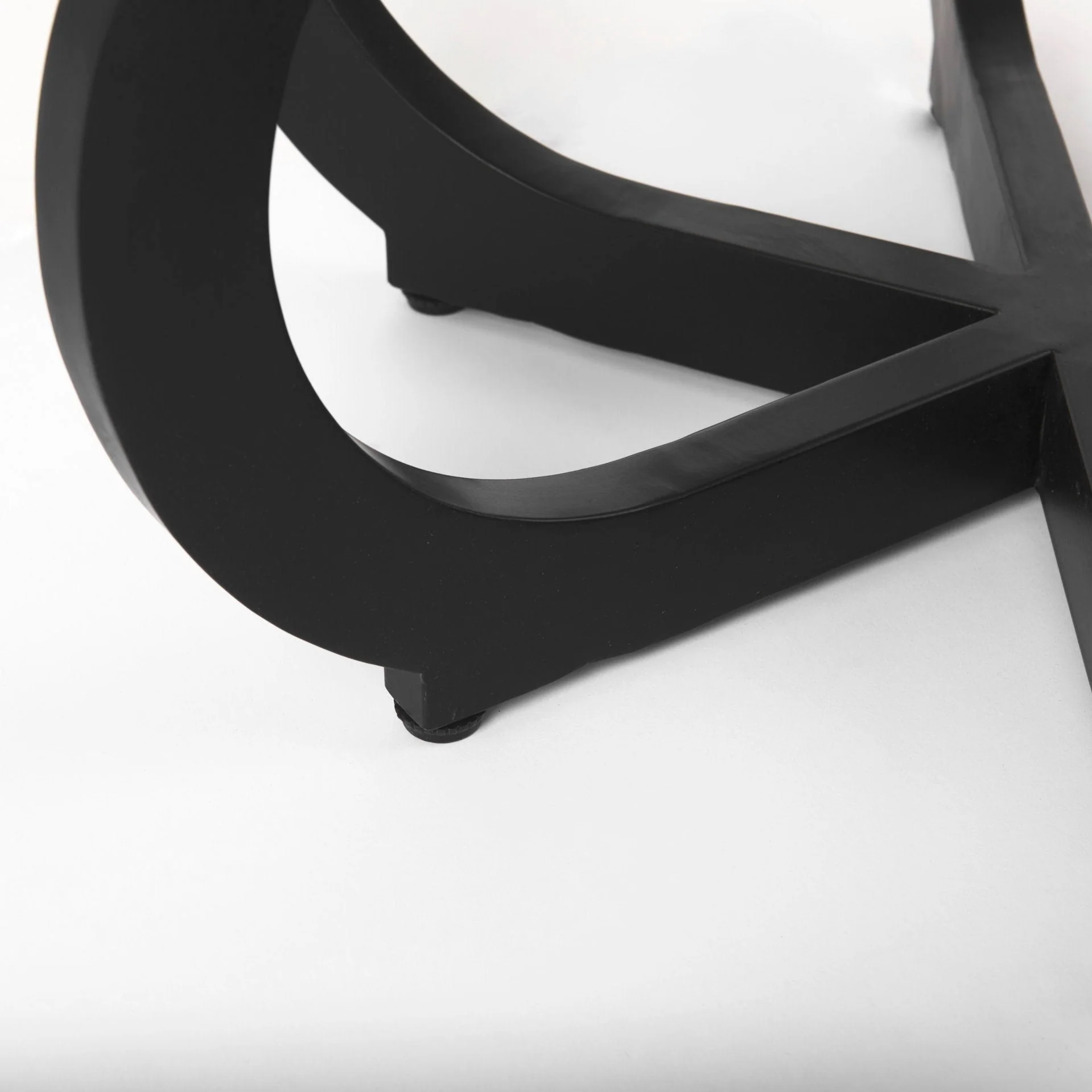 Laurent Dining Table - Image 22