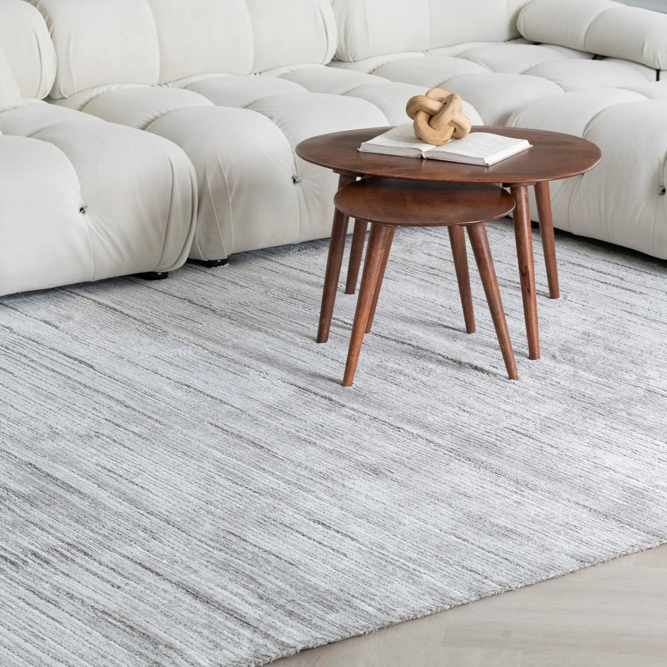 Milano Gray Traditional Bordered Area Rug - Image 3