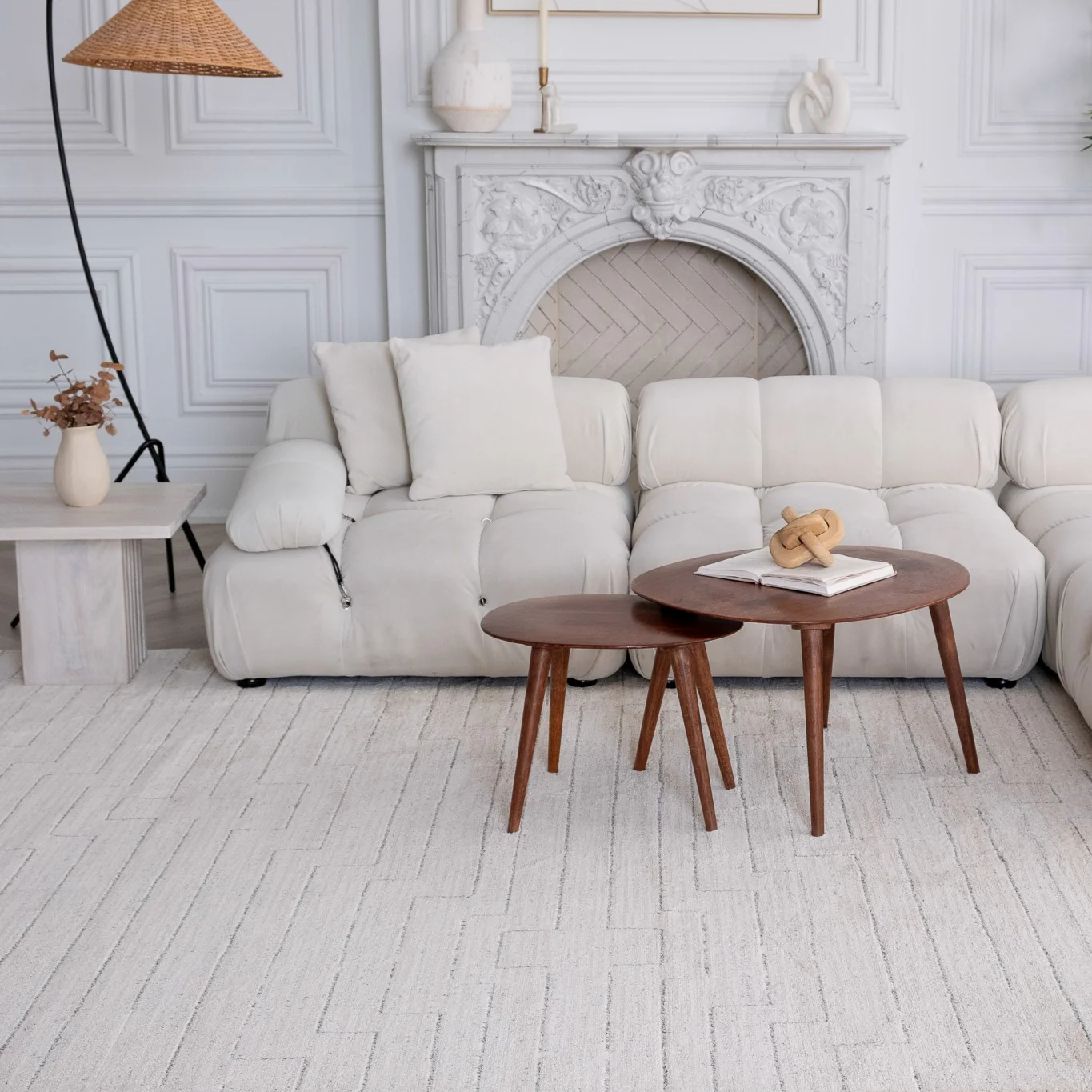 Milano Beige Traditional Floral Area Rug - Image 3
