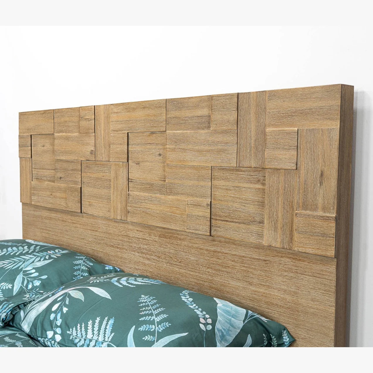 Morven Bed - Image 11