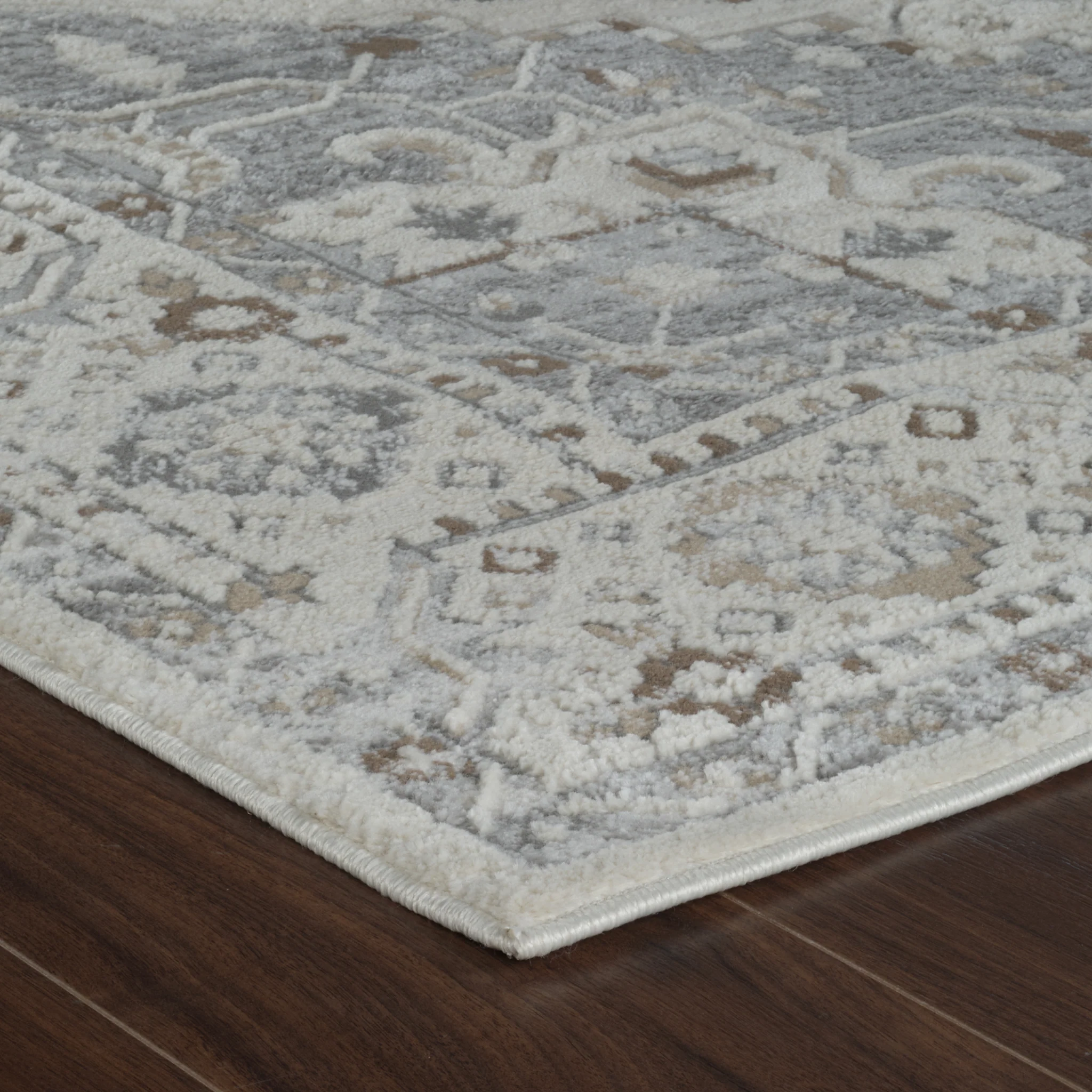 Nairobi Grey Distressed Medallion Area Rug – 7' x 10' - Image 3