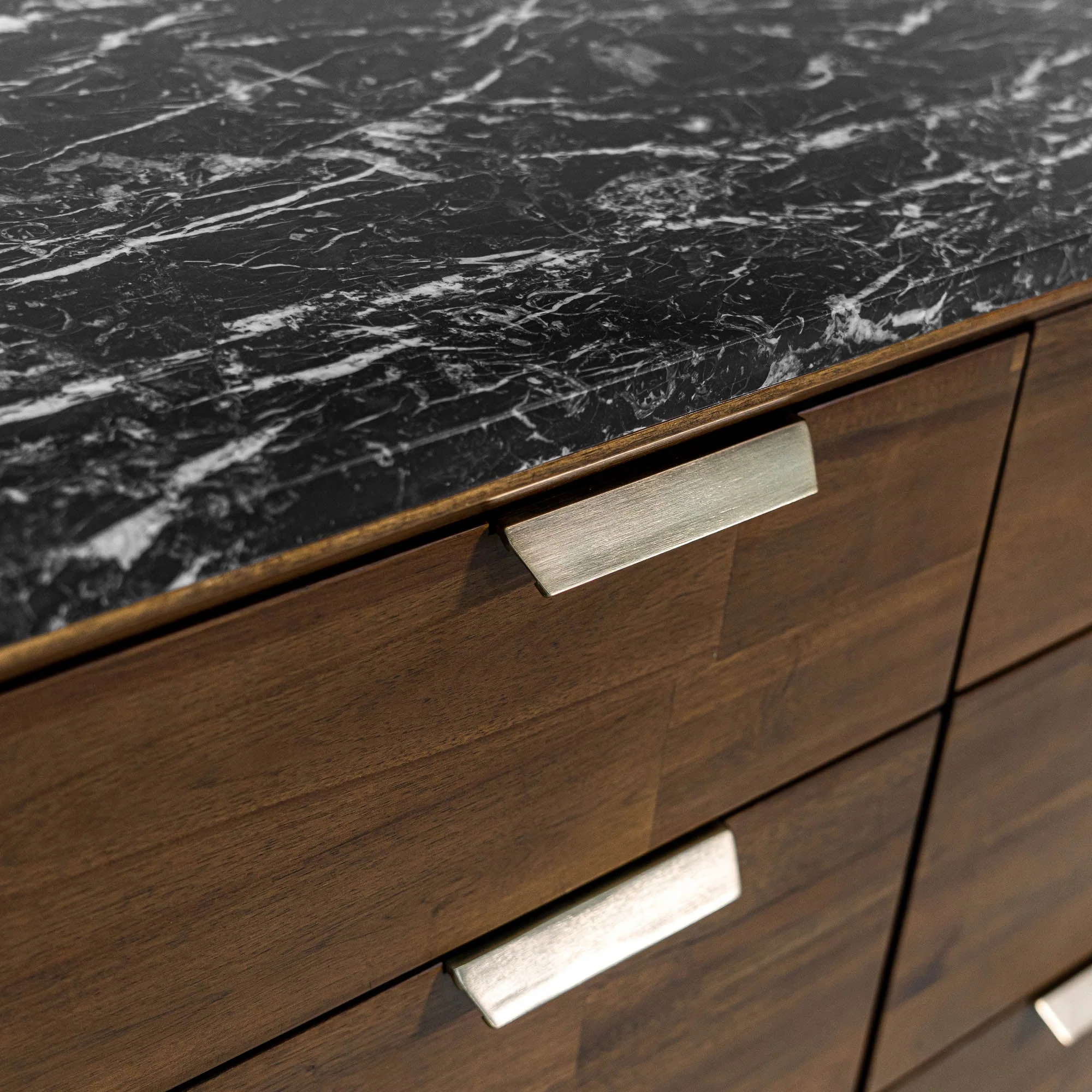Natura 6 Drawer Dresser - Image 12
