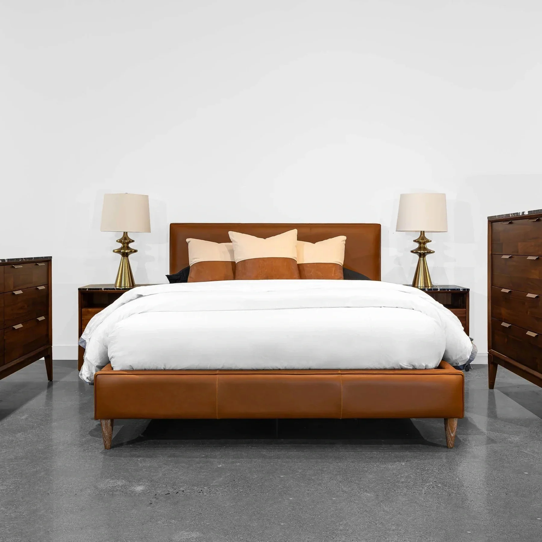 Norwyn Bed - Image 5