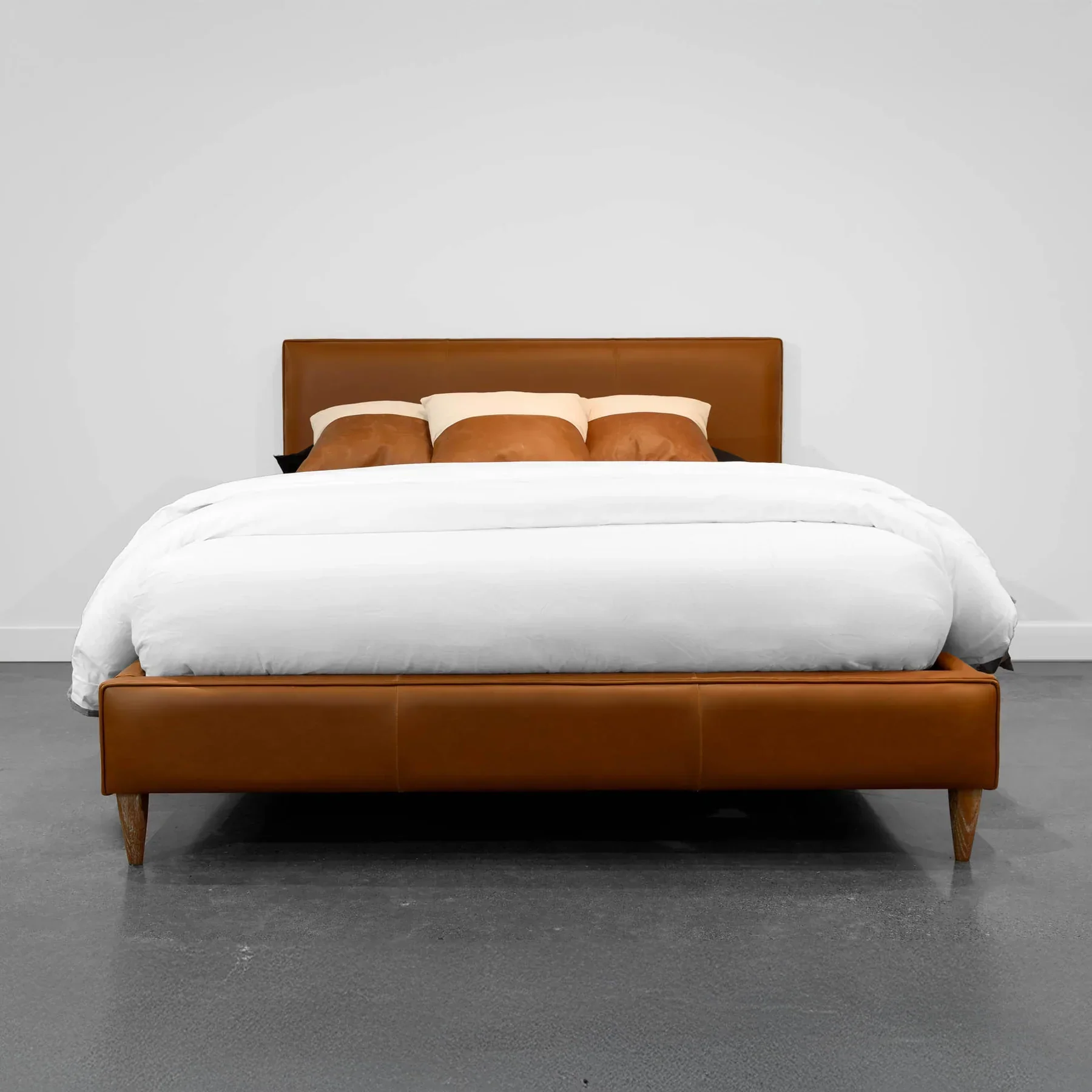 Norwyn Bed - Image 6