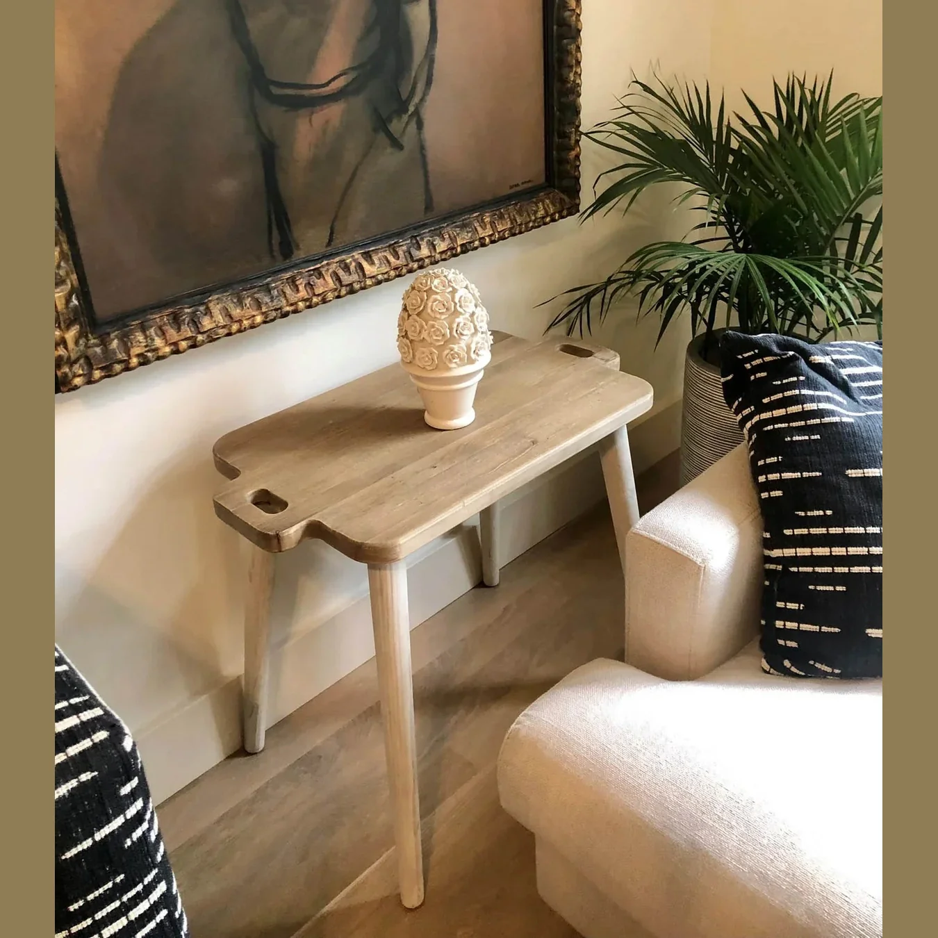 Quelden Side Table - Image 12