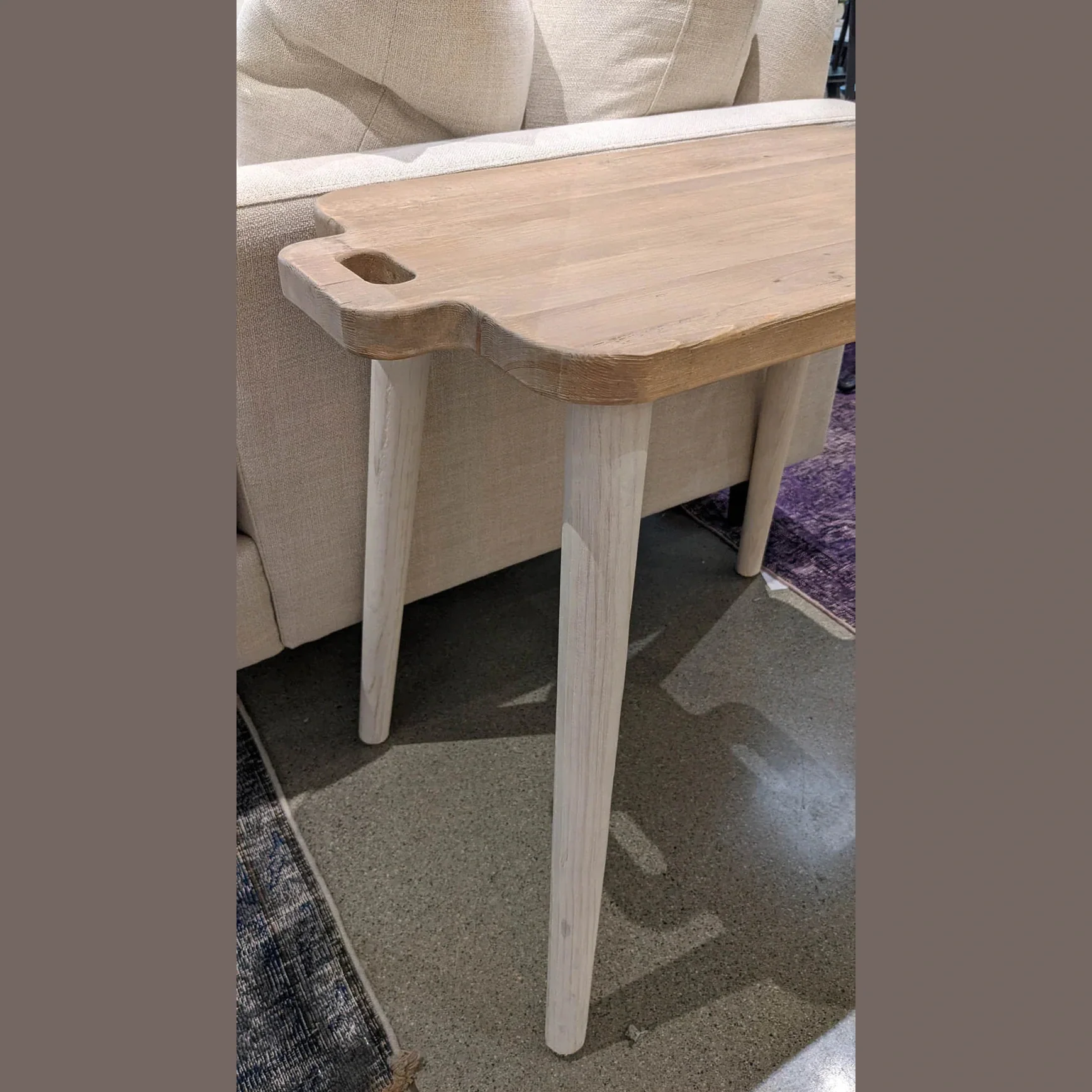 Quelden Side Table - Image 9