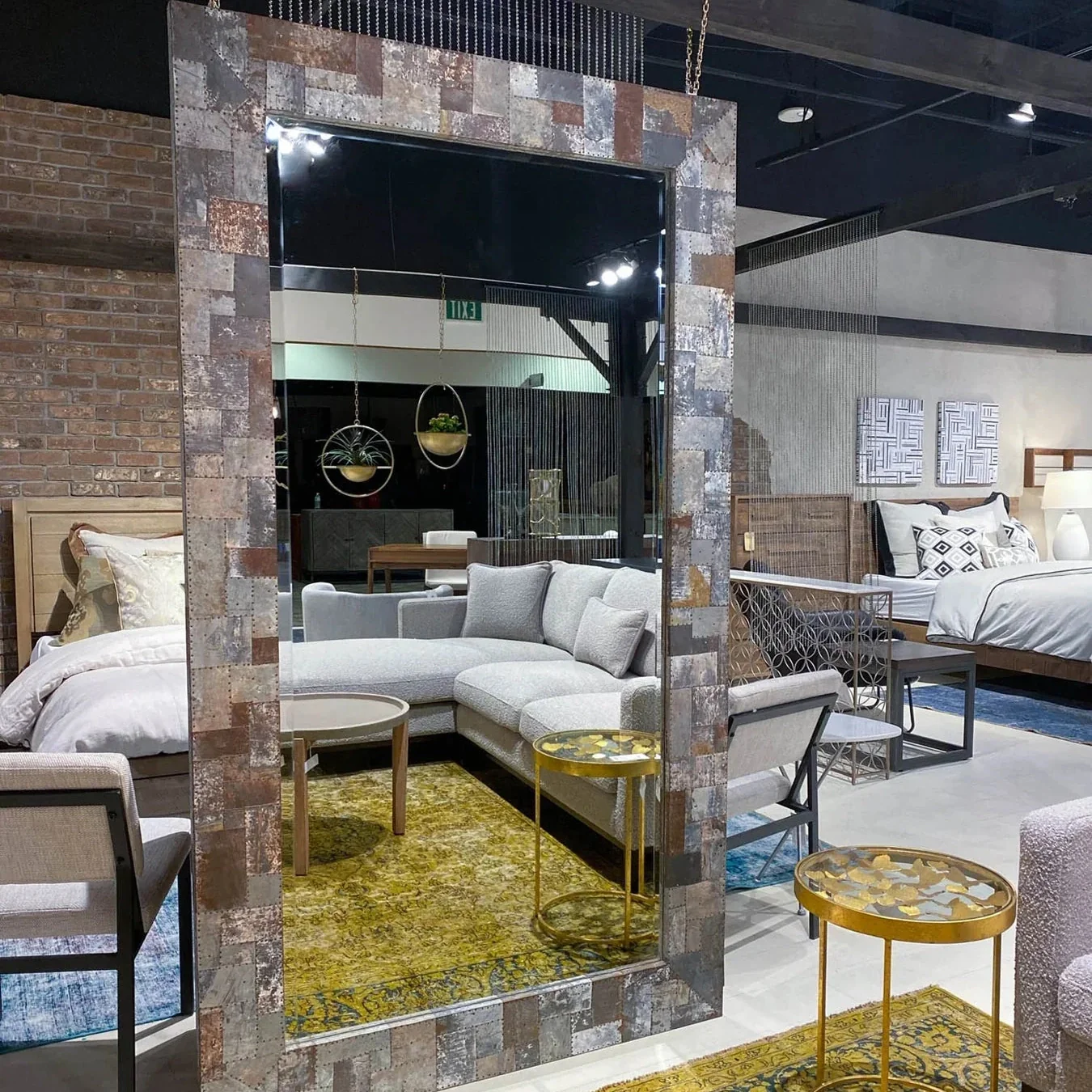 Sierra Rectangle Mirror 84" - Image 6
