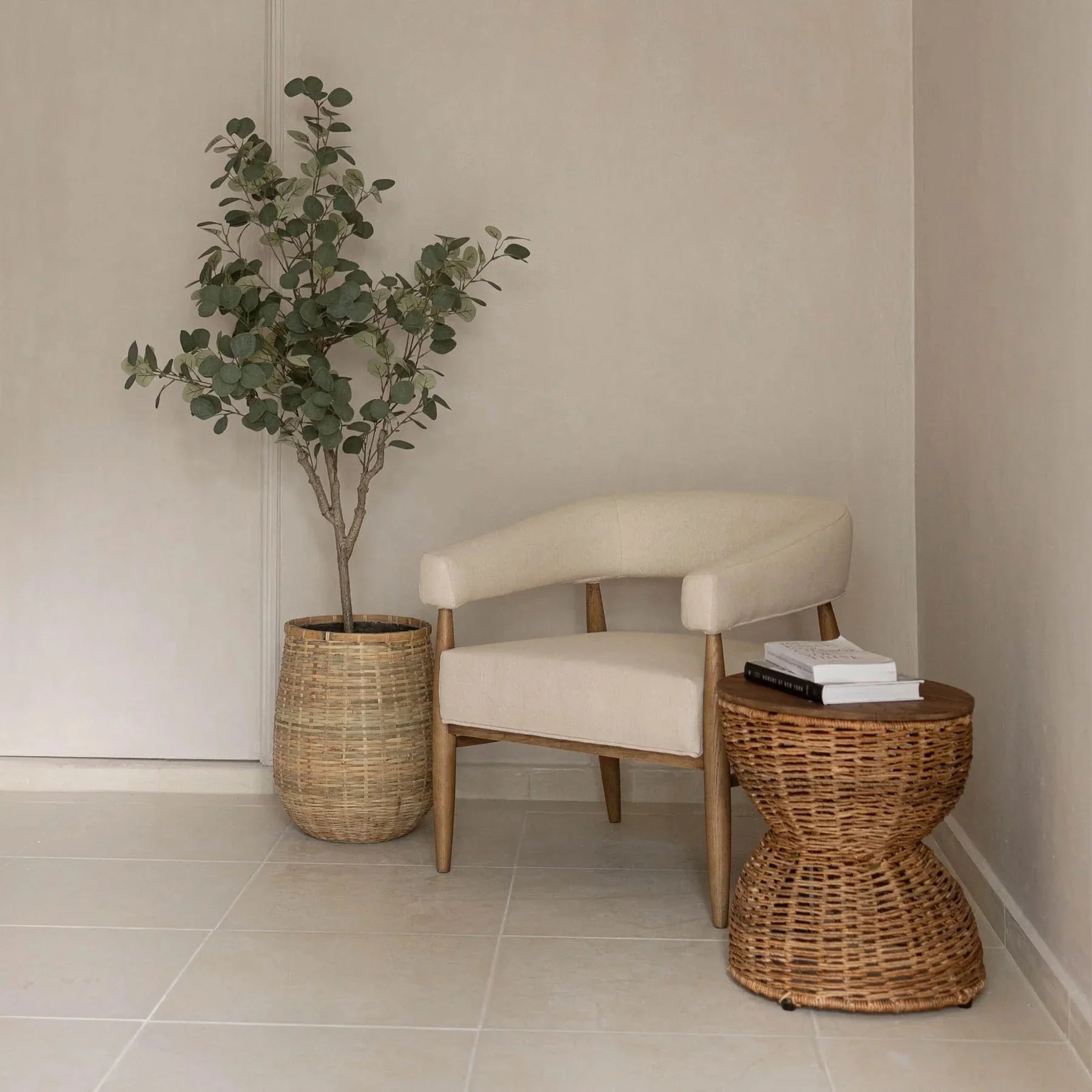 Tarnen Indoor Basket Pot - Image 4