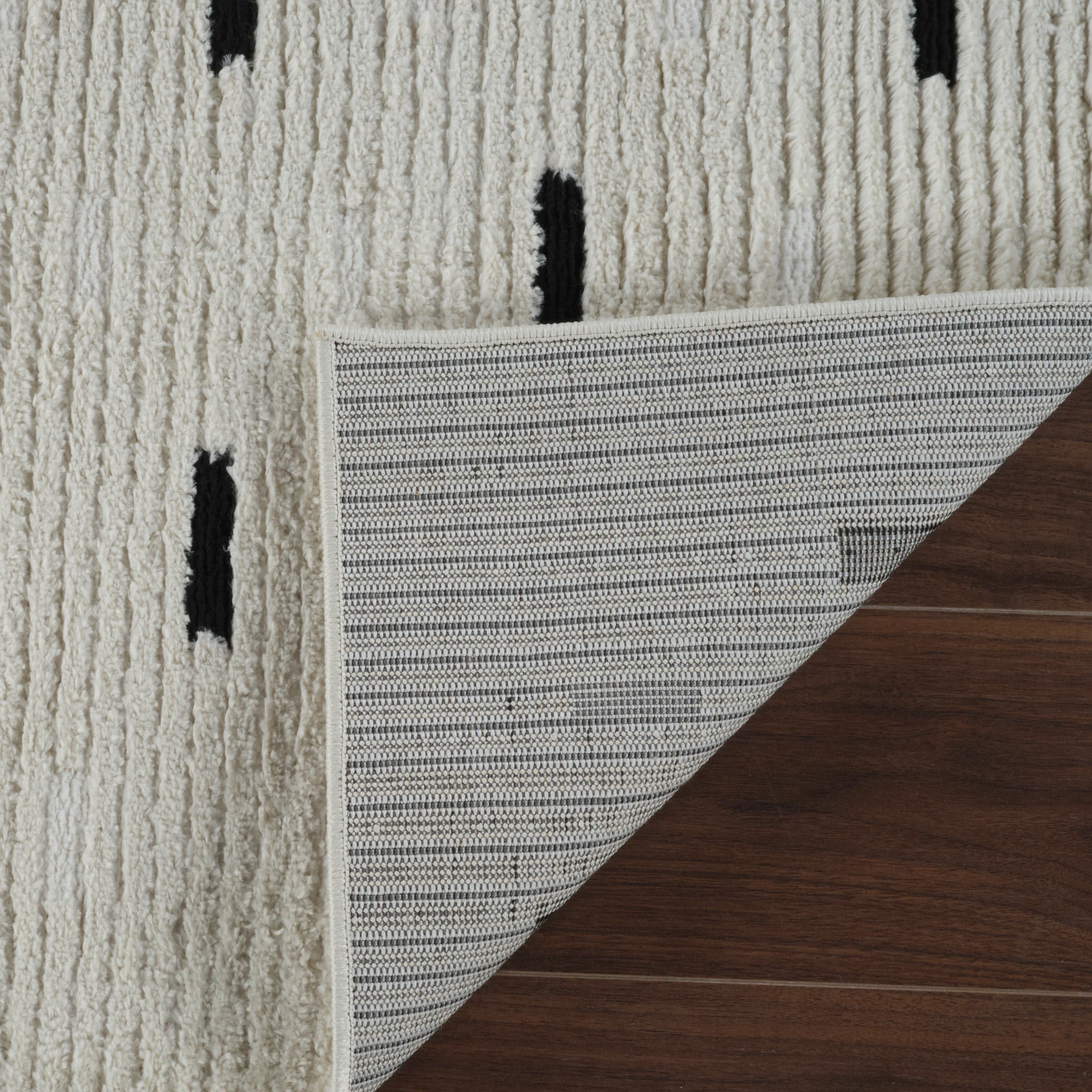 Terra Cream Minimal Dot Rug – 5x8 - Image 8