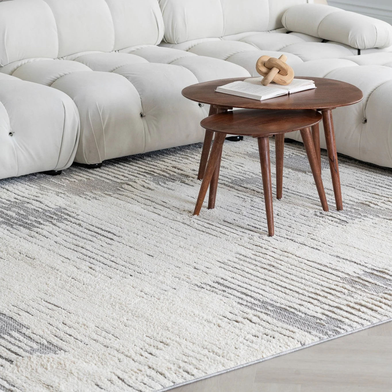 Valencia Grey Vintage Floral Area Rug - Image 4