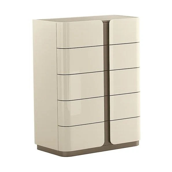 Verona Chest